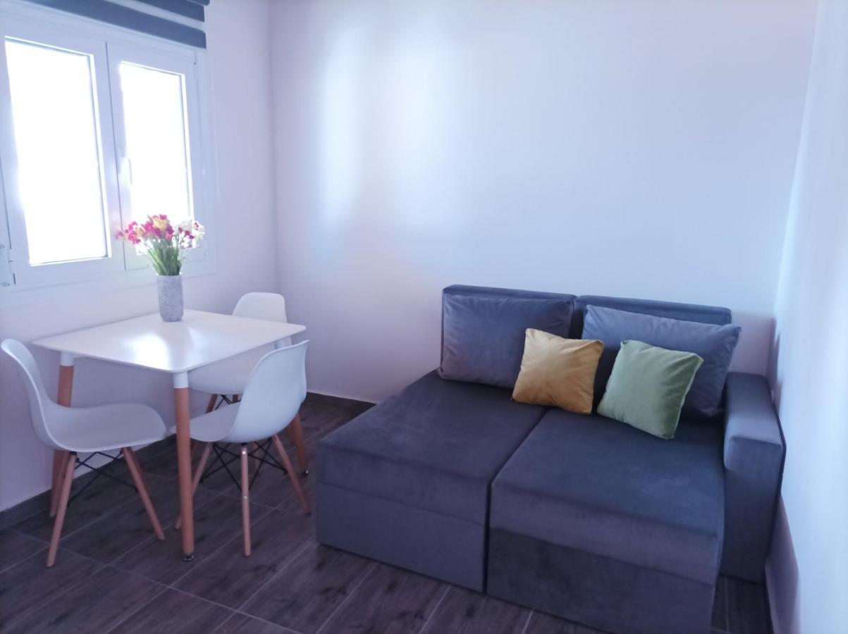 V&E'S Apartments Pigadhia  외부 사진