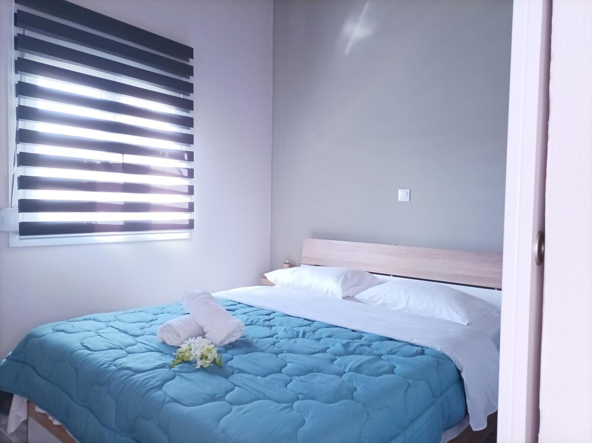 V&E'S Apartments Pigadhia  외부 사진